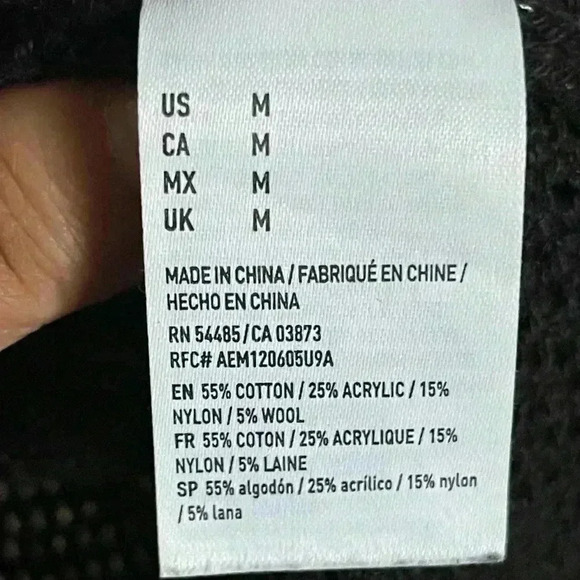 American eagle sweater - Picture 4 of 4